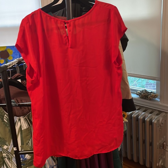 Banana Republic factory red work blouse XL - Picture 3 of 4